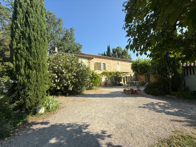 Estate grounds and house